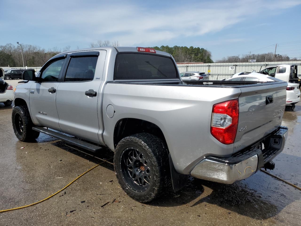 2017 Toyota Tundra - Image 2