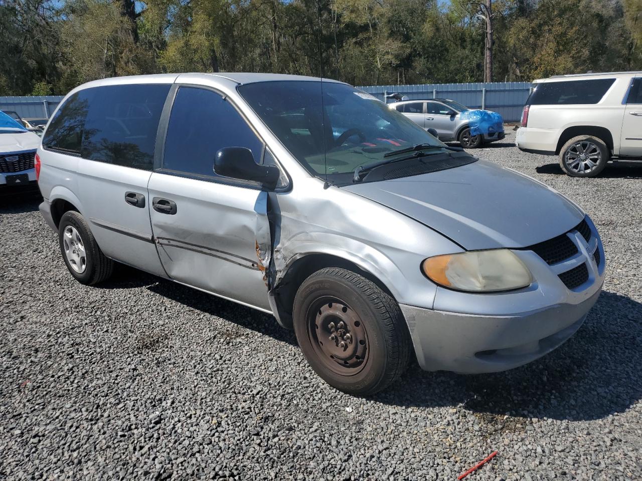 2002 Dodge Caravan - Image 4