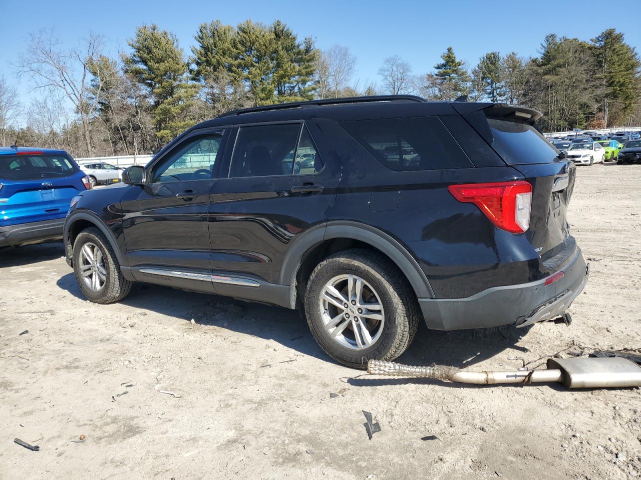 2021 Ford Explorer - Image 2