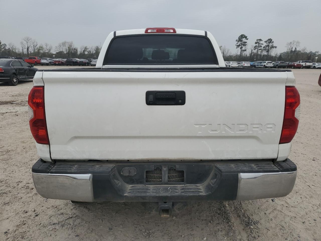 2014 Toyota Tundra - Image 6