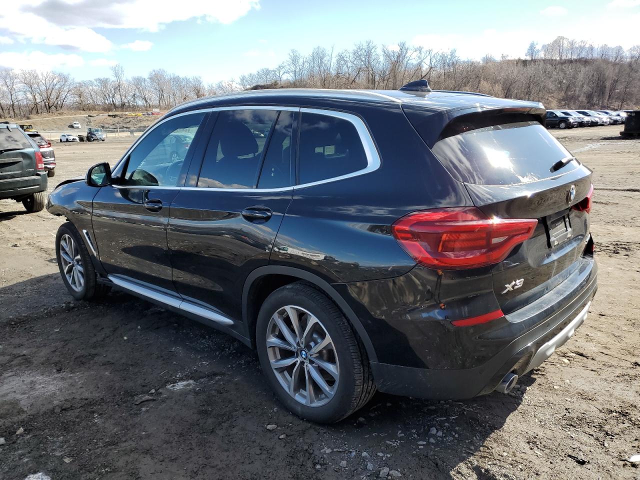2019 BMW X3 - Image 2
