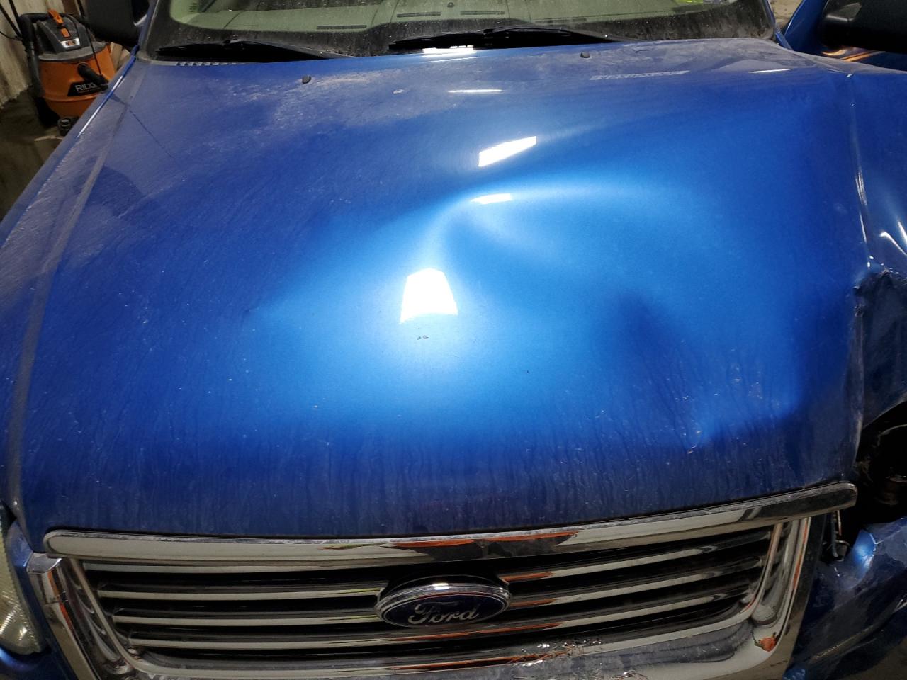 2010 Ford Explorer - Image 12