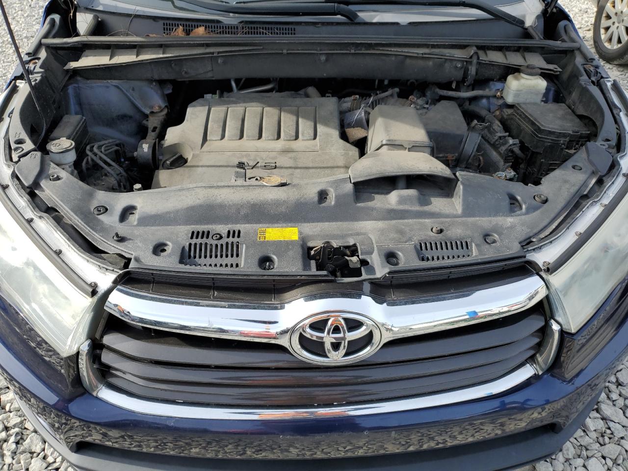 2015 Toyota Highlander - Image 12