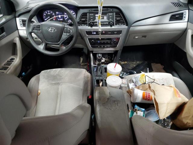  HYUNDAI SONATA 2017 Czerwony