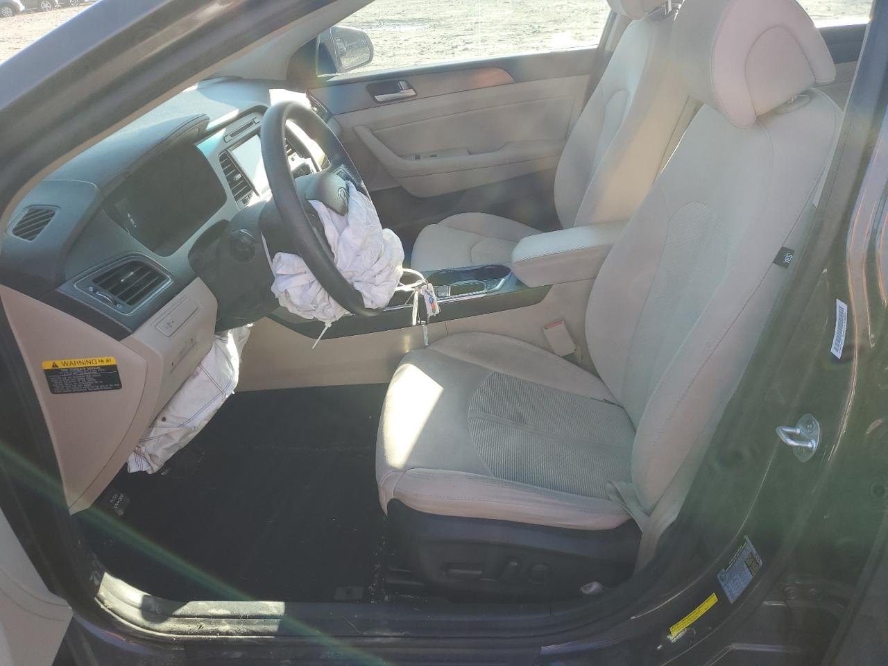 2017 Hyundai Sonata - Image 7