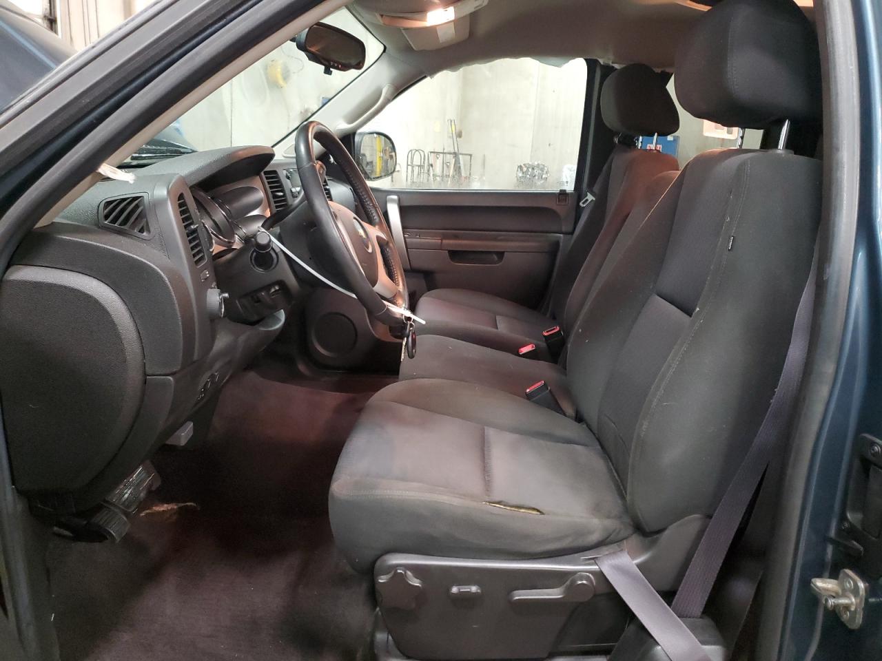 2013 Chevrolet Silverado - Image 7