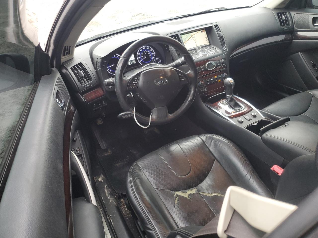 2011 Infiniti G - Image 8