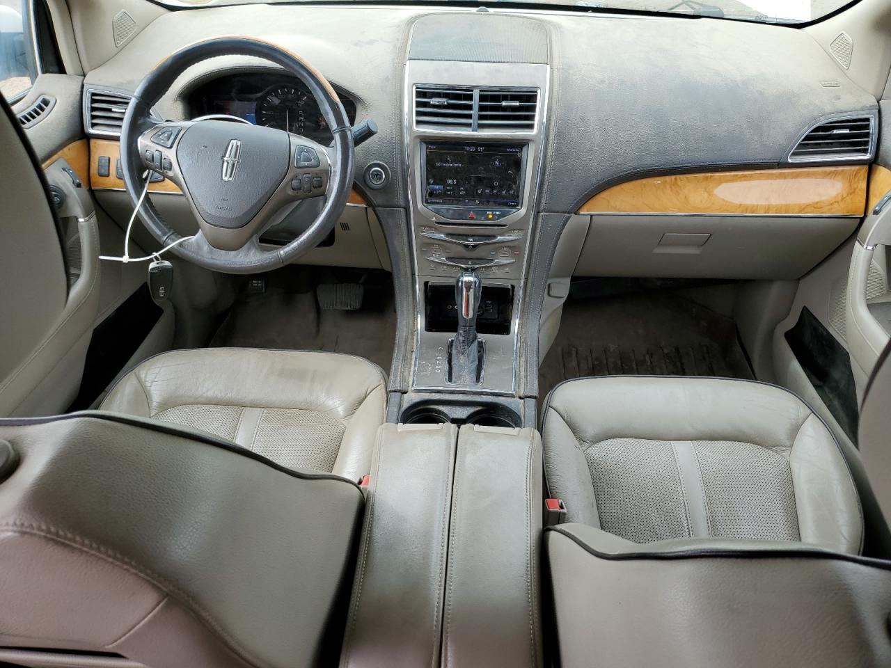 2013 Lincoln MKX - Image 8