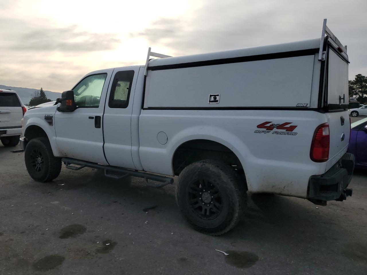 2008 Ford F250 - Image 2