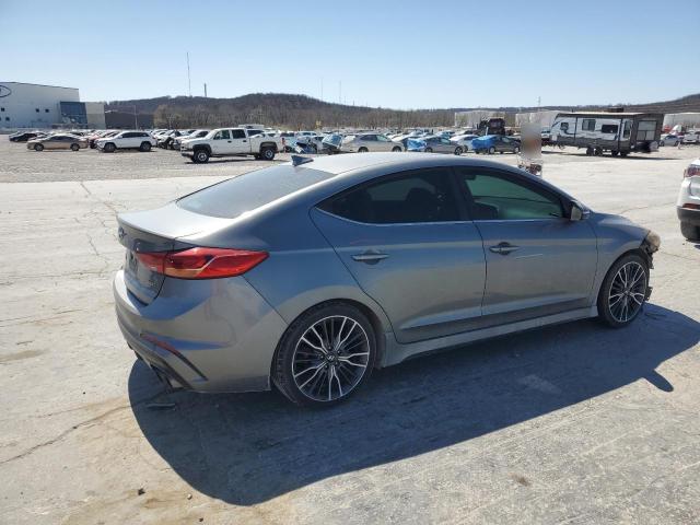  HYUNDAI ELANTRA 2018 Szary