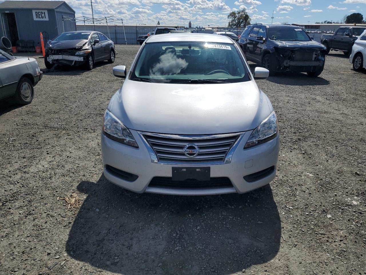2014 Nissan Sentra - Image 5