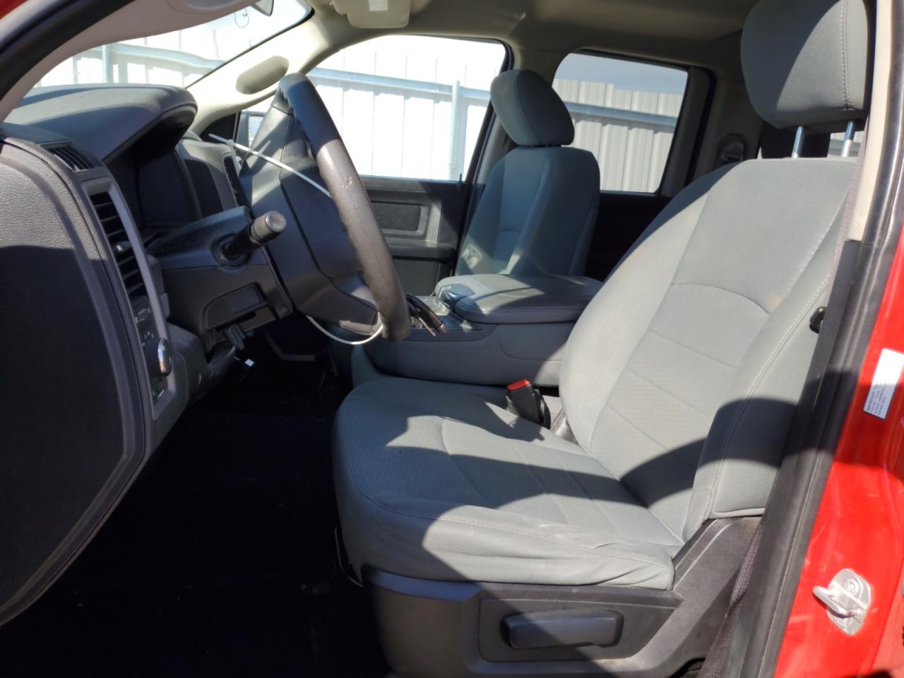 2014 RAM 1500 - Image 7