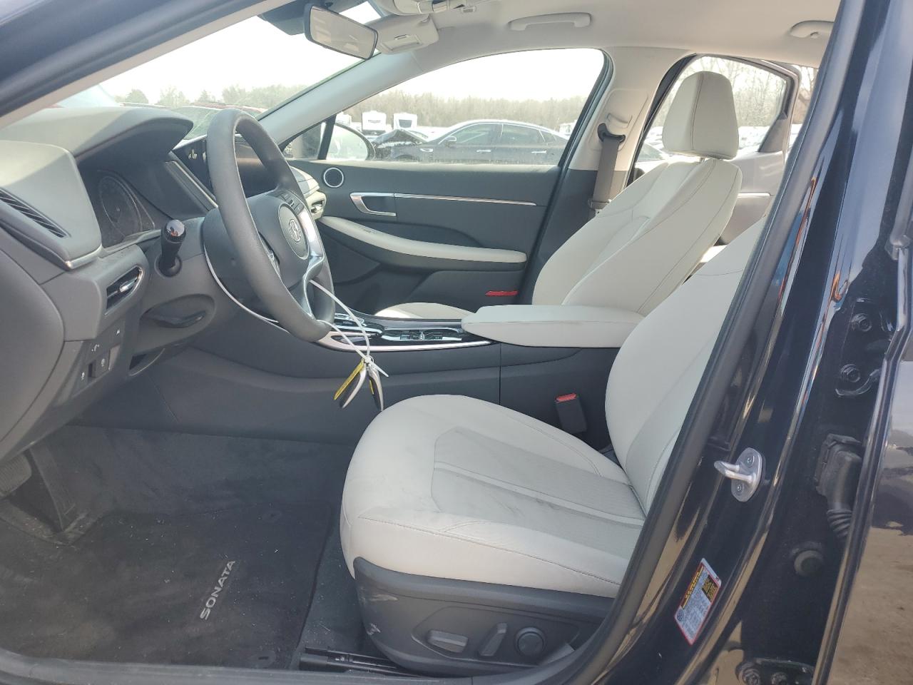 2023 Hyundai Sonata - Image 7