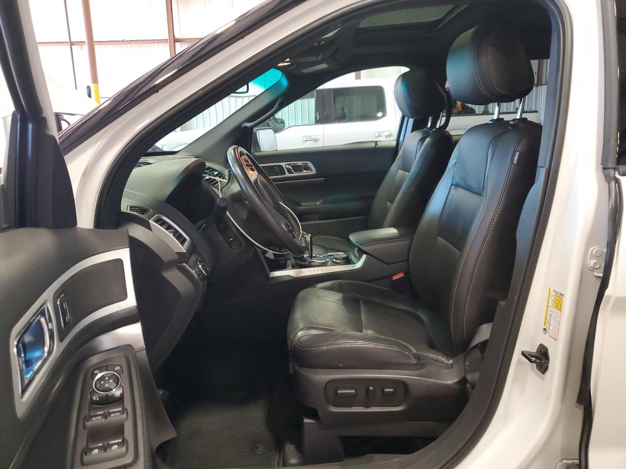 2014 Ford Explorer - Image 7