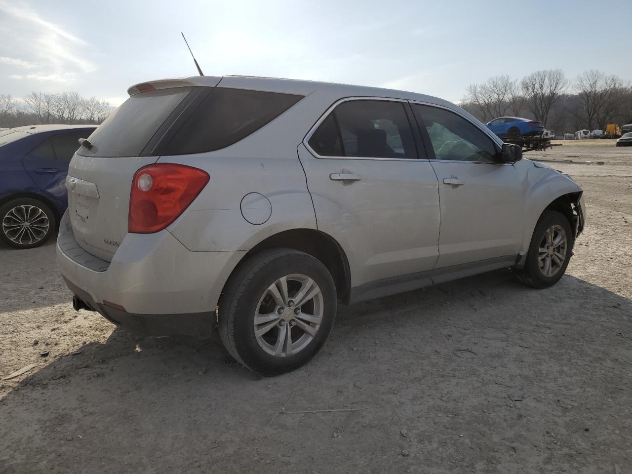 2012 Chevrolet Equinox - Image 3