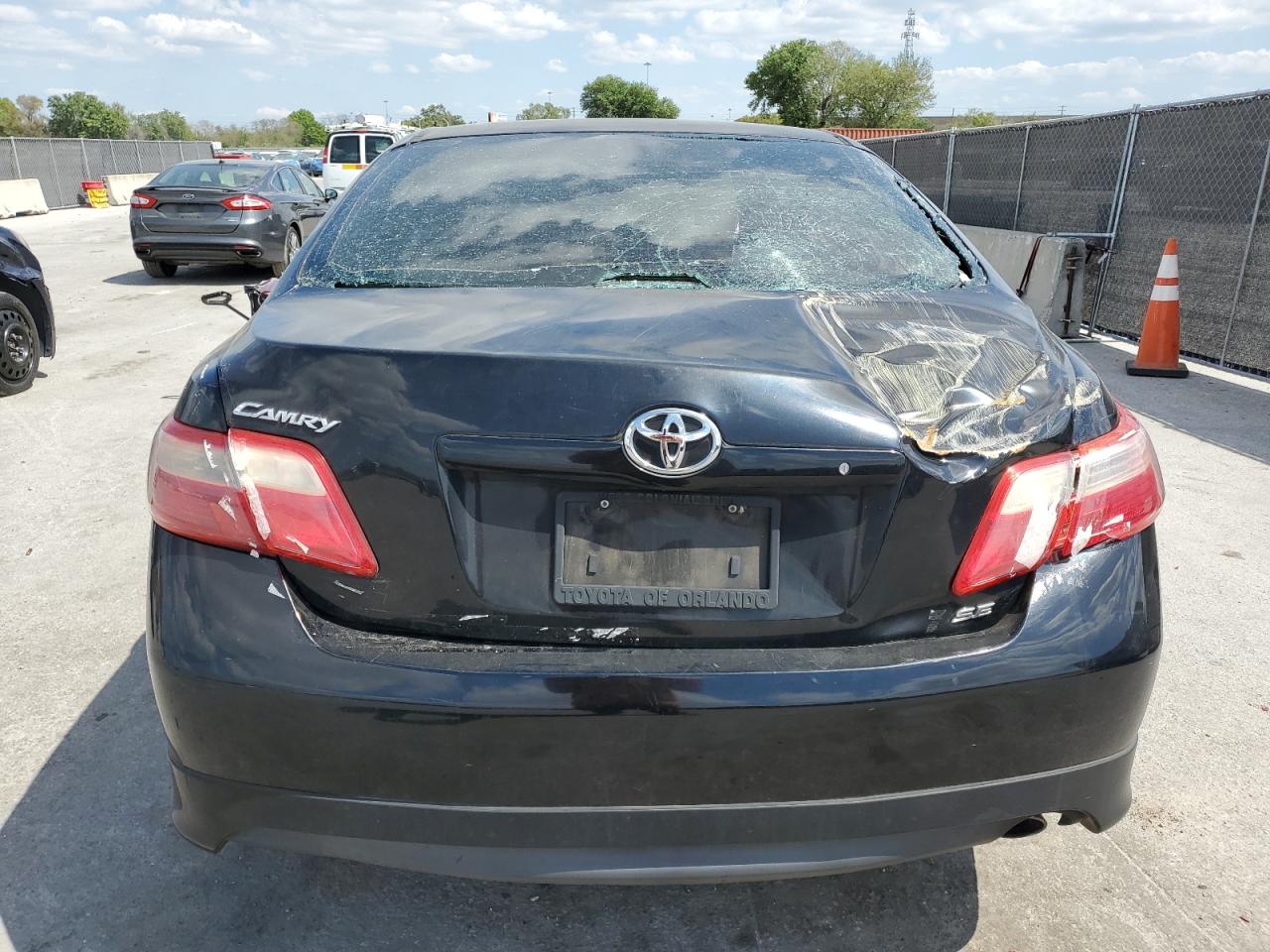 2009 Toyota Camry - Image 6