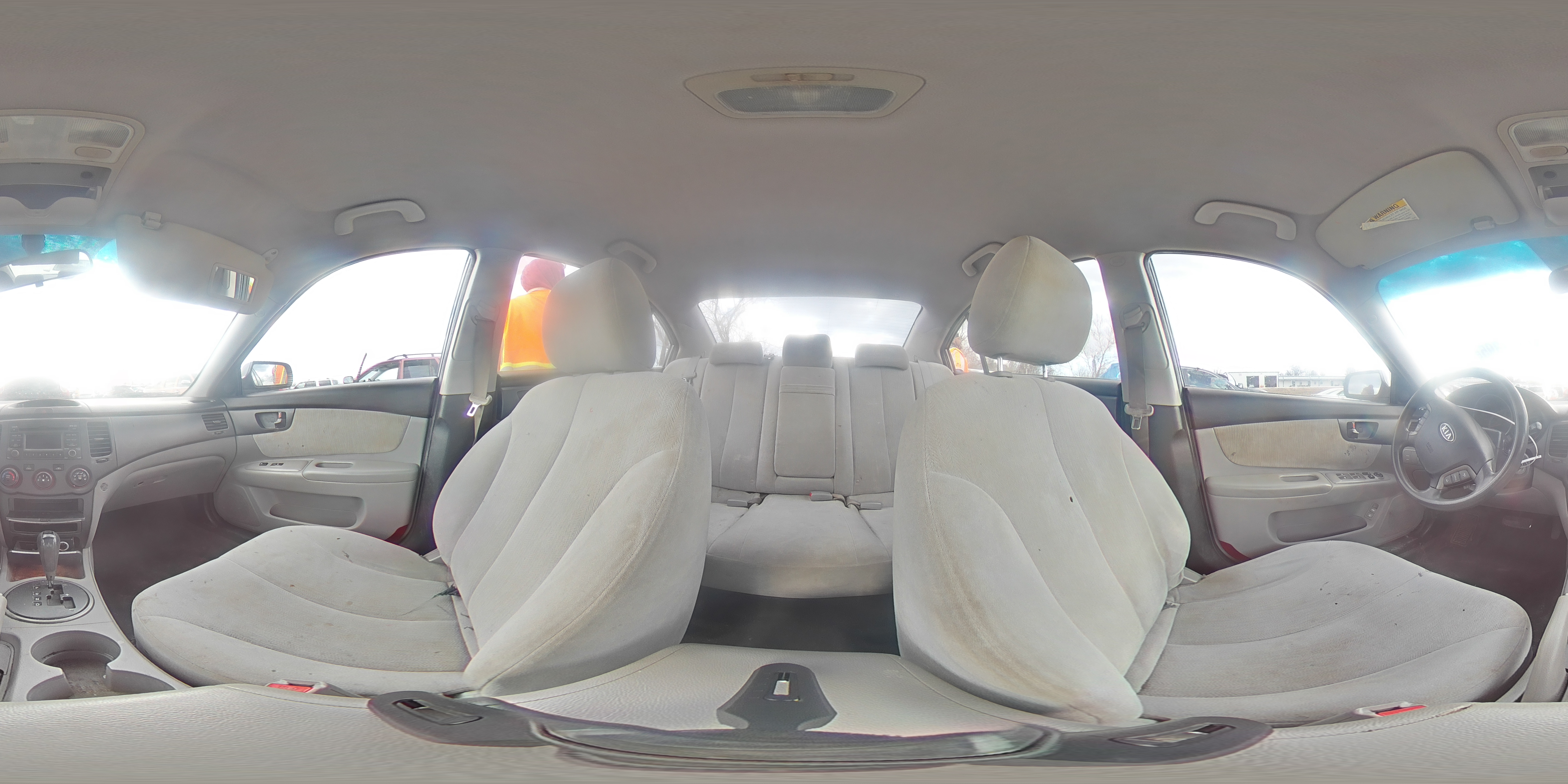 2010 Kia Optima - Image 12
