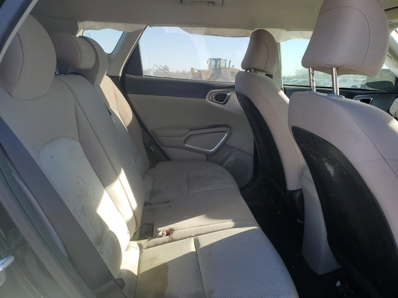 2022 Kia Soul - Image 11