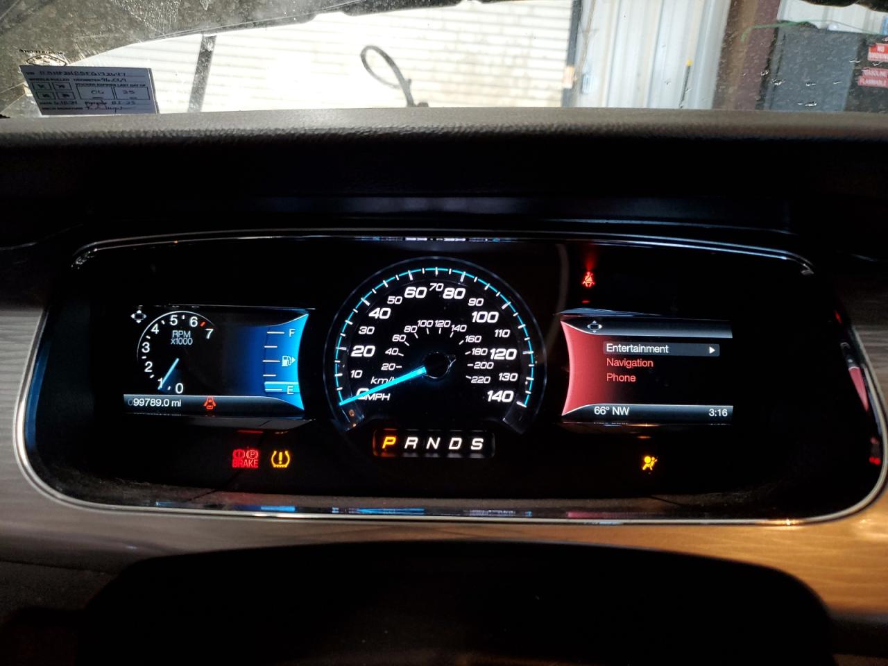 2015 Ford Taurus - Image 9