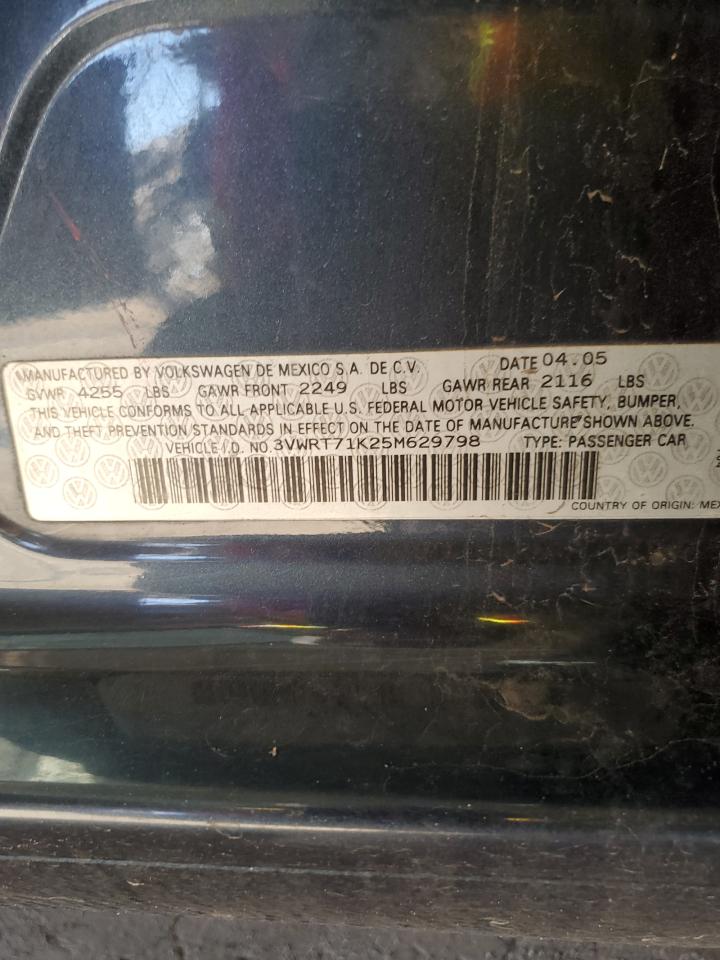 2005 Volkswagen Jetta - Image 12