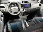 2011 Toyota Sienna Sport იყიდება Ham Lake-ში, MN - Side