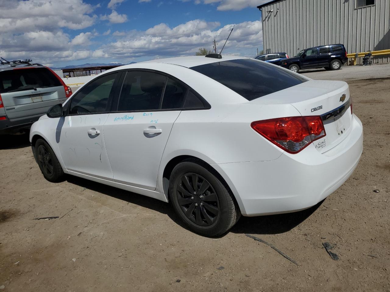 2015 Chevrolet Cruze - Image 2