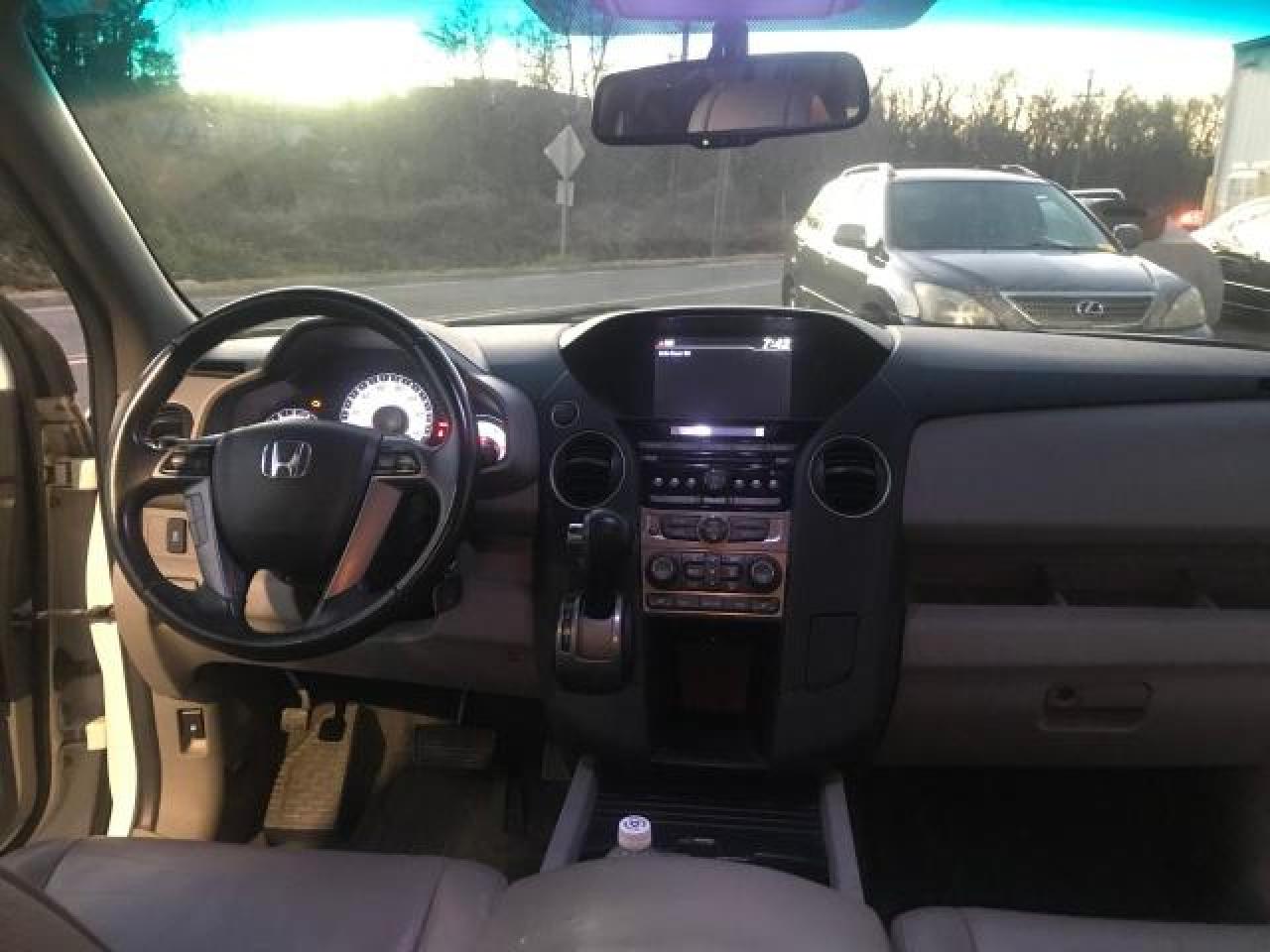 2012 Honda Pilot - Image 9