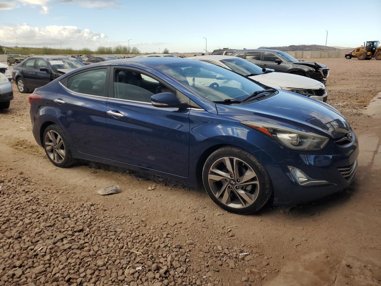 2016 Hyundai Elantra - Image 4