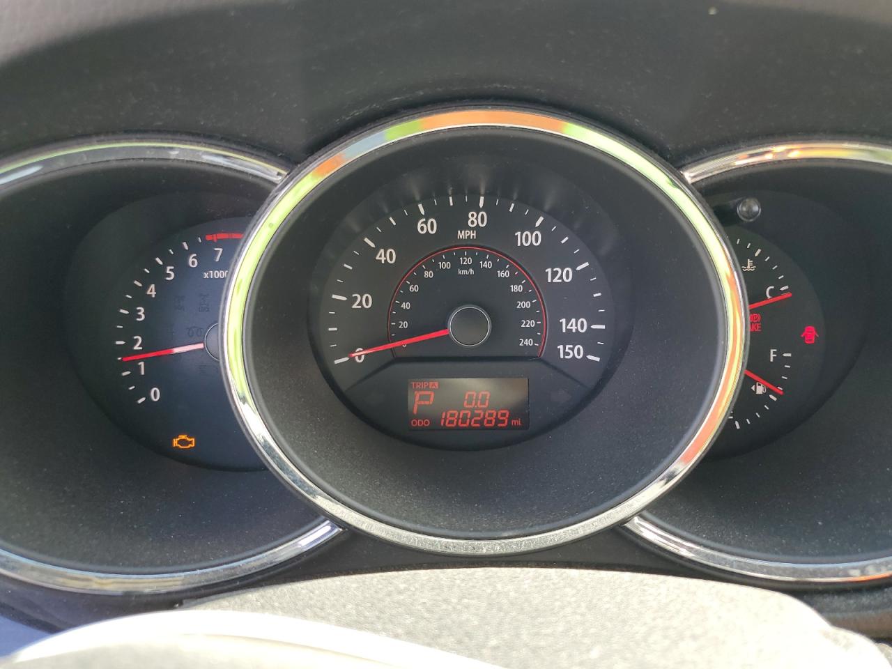 2011 Kia Sorento - Image 9