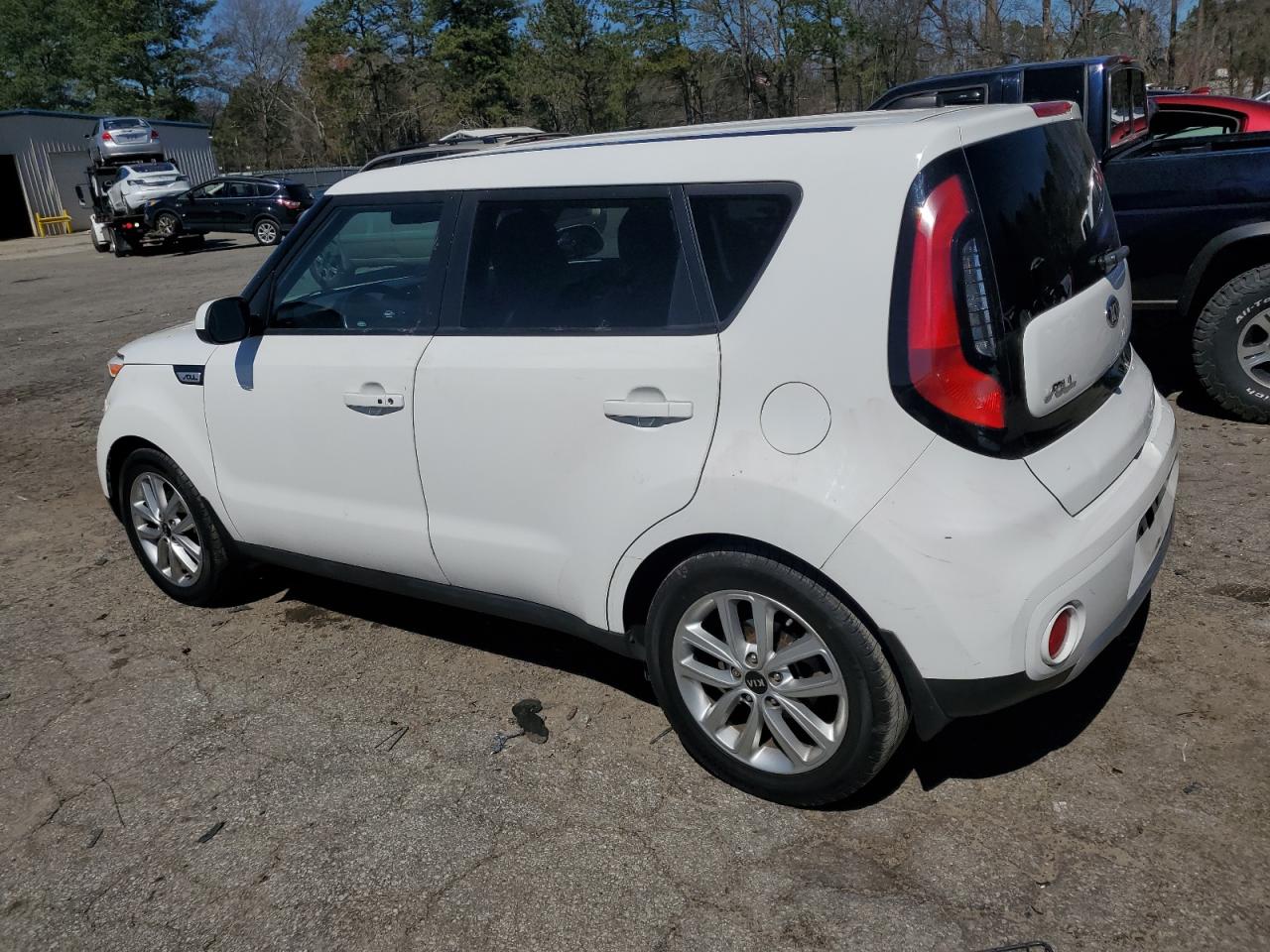 2018 Kia Soul - Image 2
