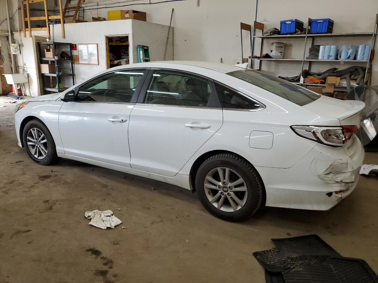 2017 Hyundai Sonata - Image 2