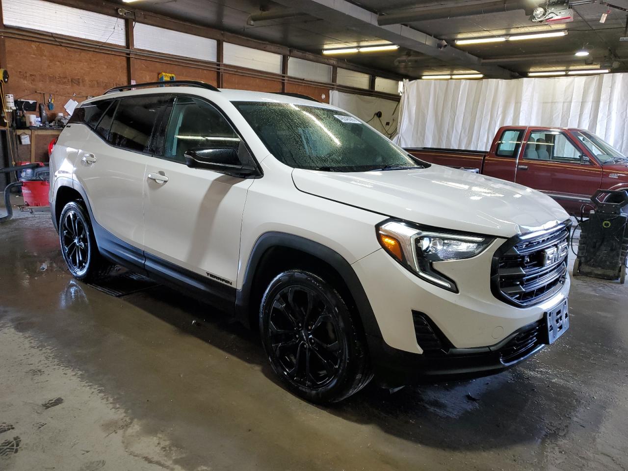 2019 GMC Terrain - Image 4