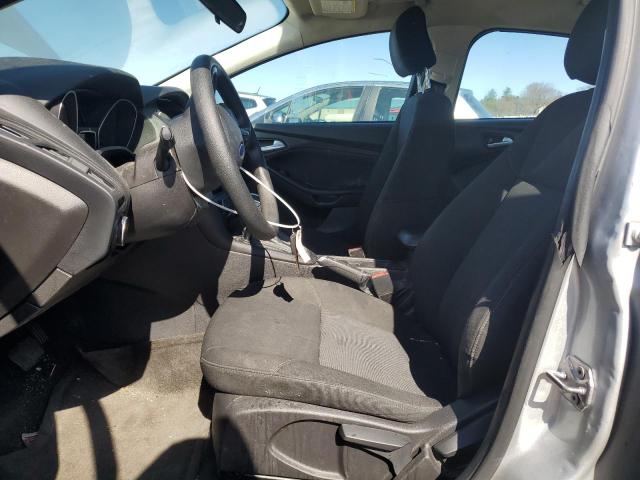 Седаны FORD FOCUS 2015 Серебристый