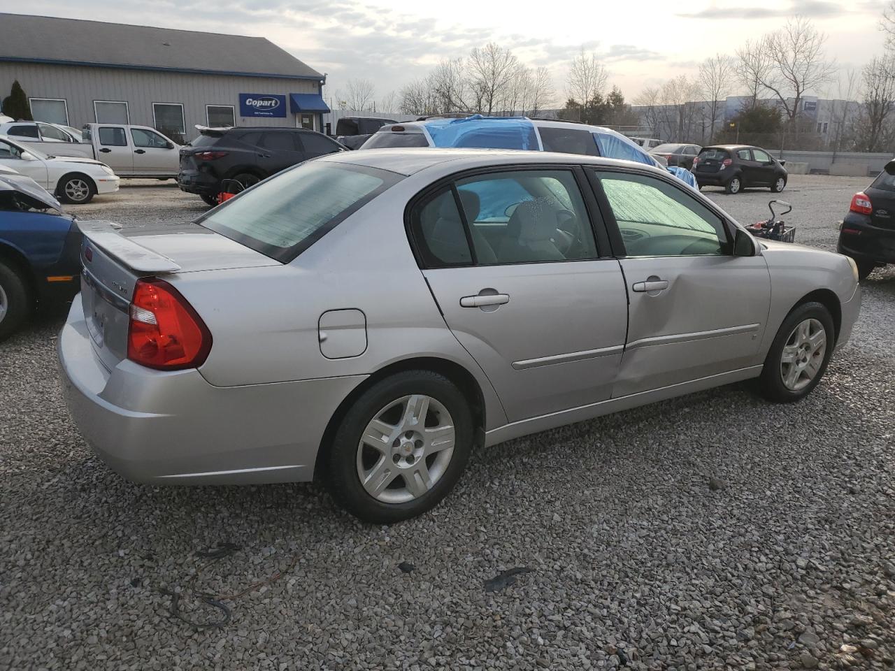 2008 Chevrolet Malibu - Image 3