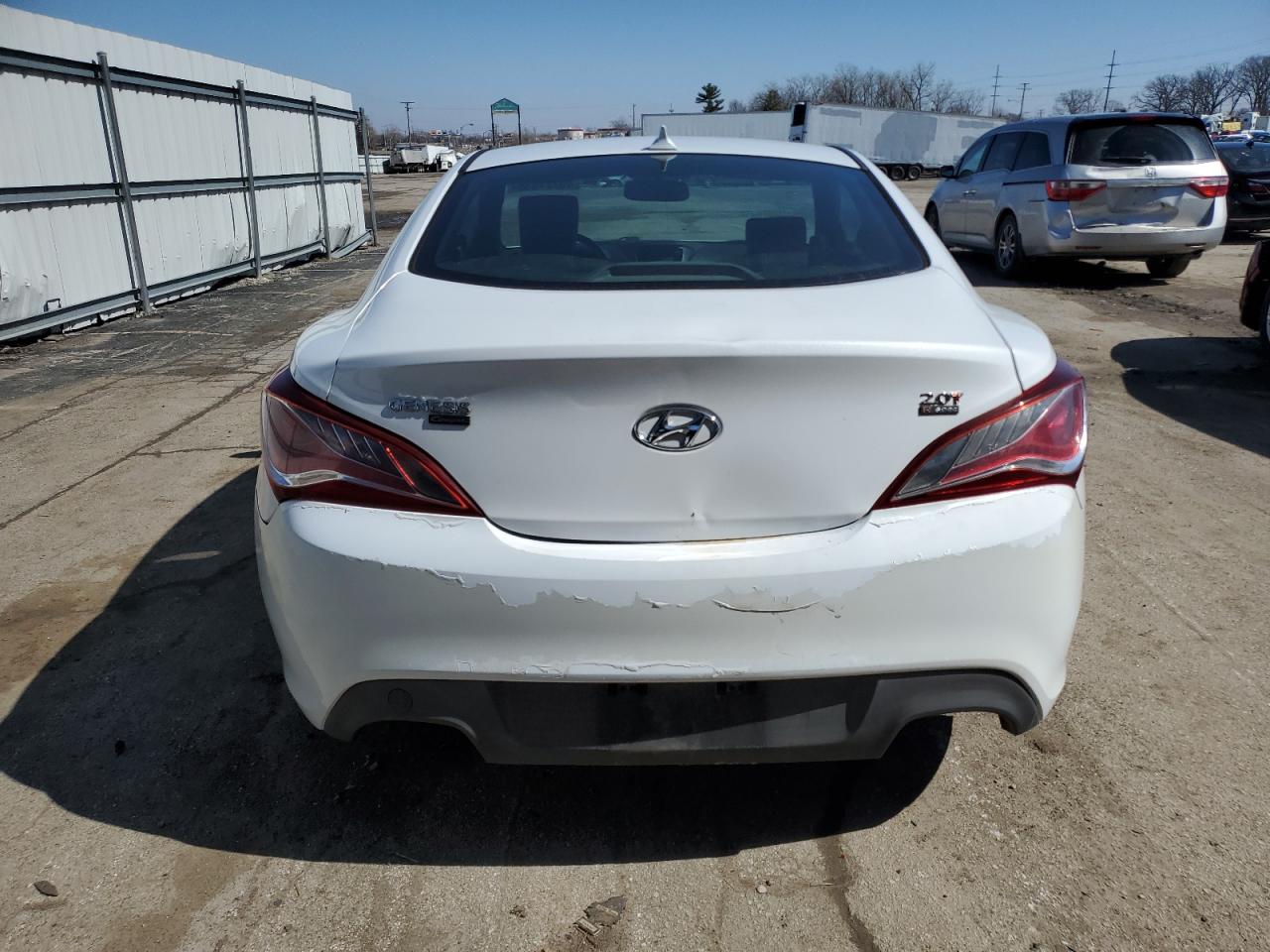2014 Hyundai Genesis - Image 6