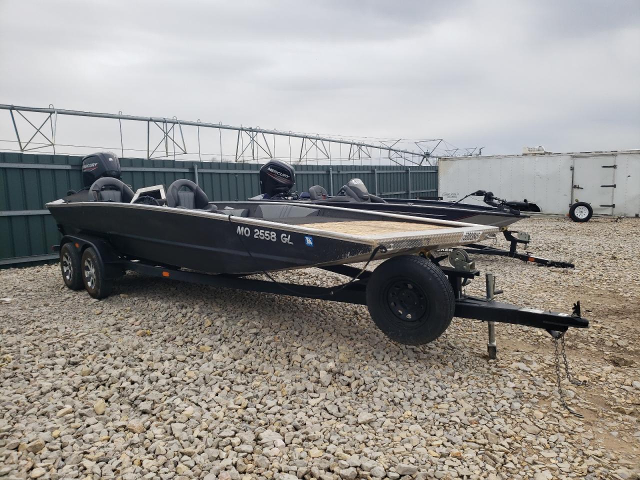 Sikeston, MO에서 판매 중인 2019 Blazer Boats Inc Boat W/Trl - All Over