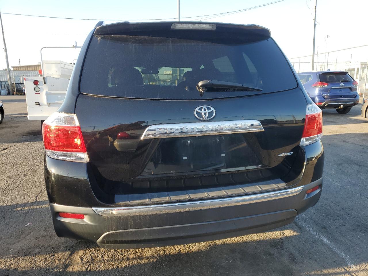 2011 Toyota Highlander Base VIN: 5TDBK3EH4BS087534 Lot: 48869415