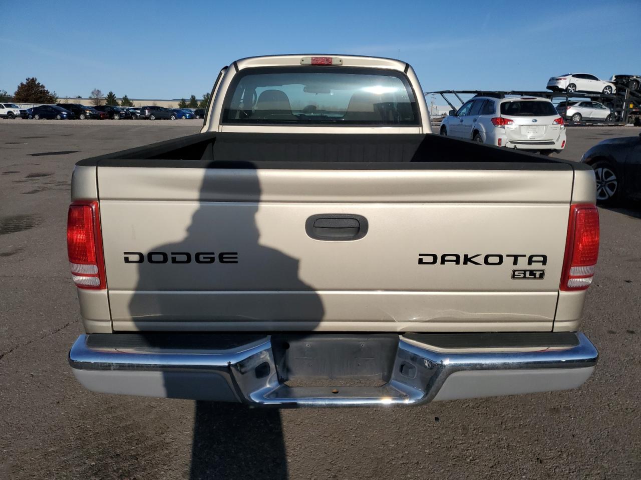 2004 Dodge Dakota - Image 6