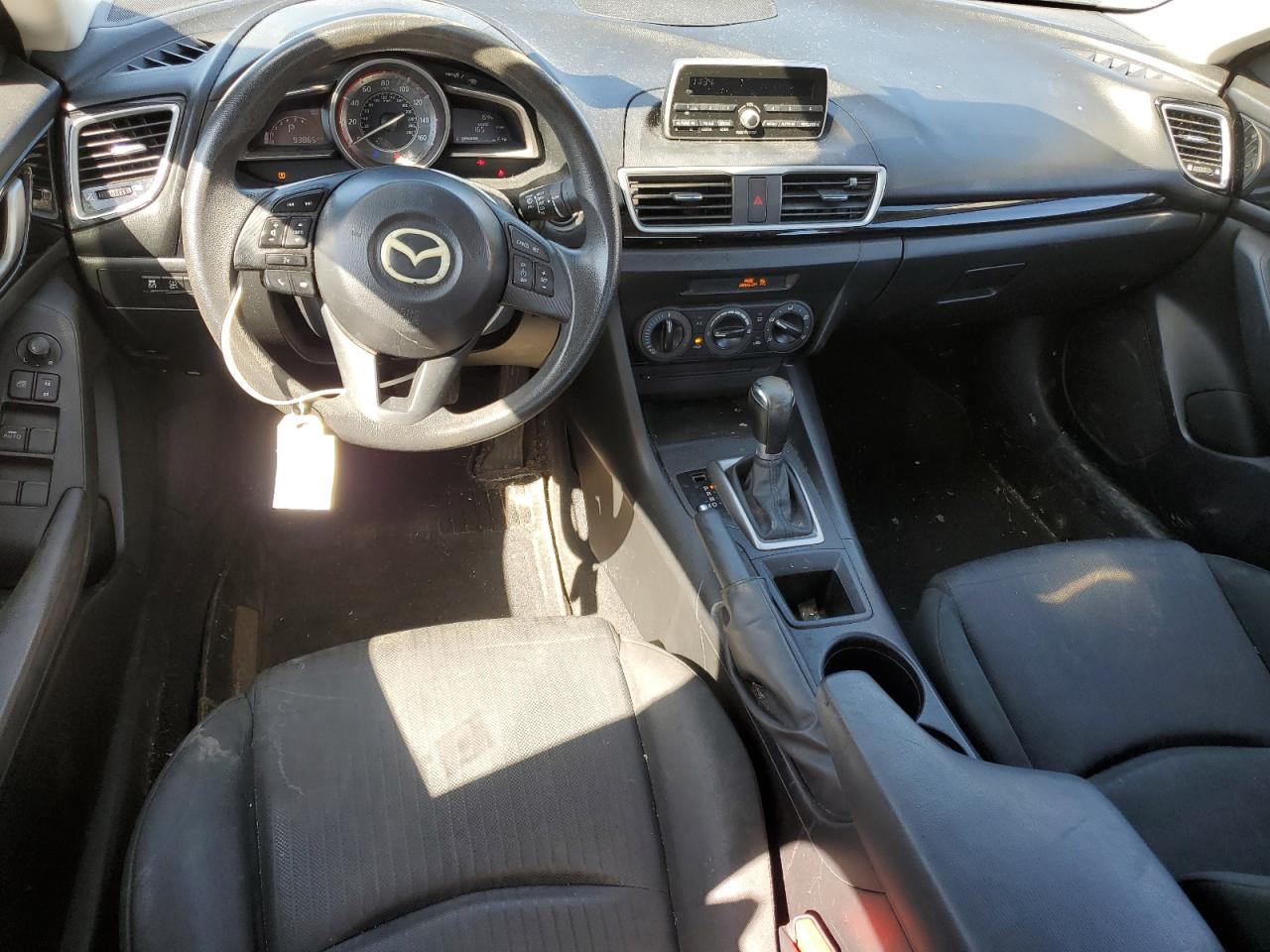2014 Mazda 3 - Image 8