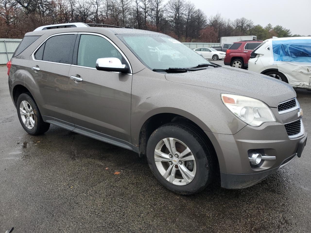 2012 Chevrolet Equinox - Image 4