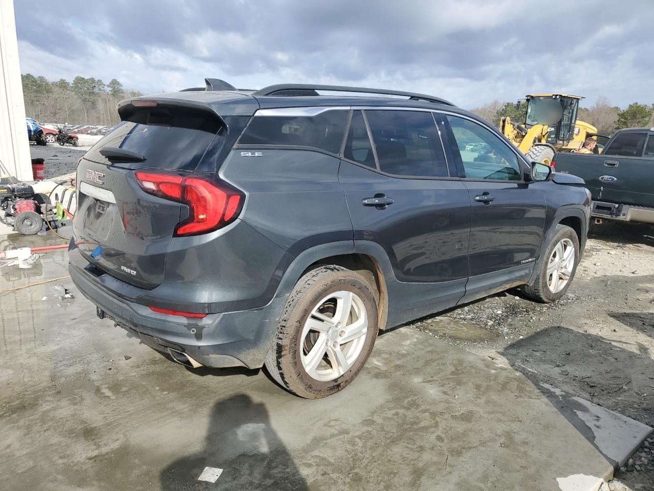 2019 GMC Terrain - Image 3