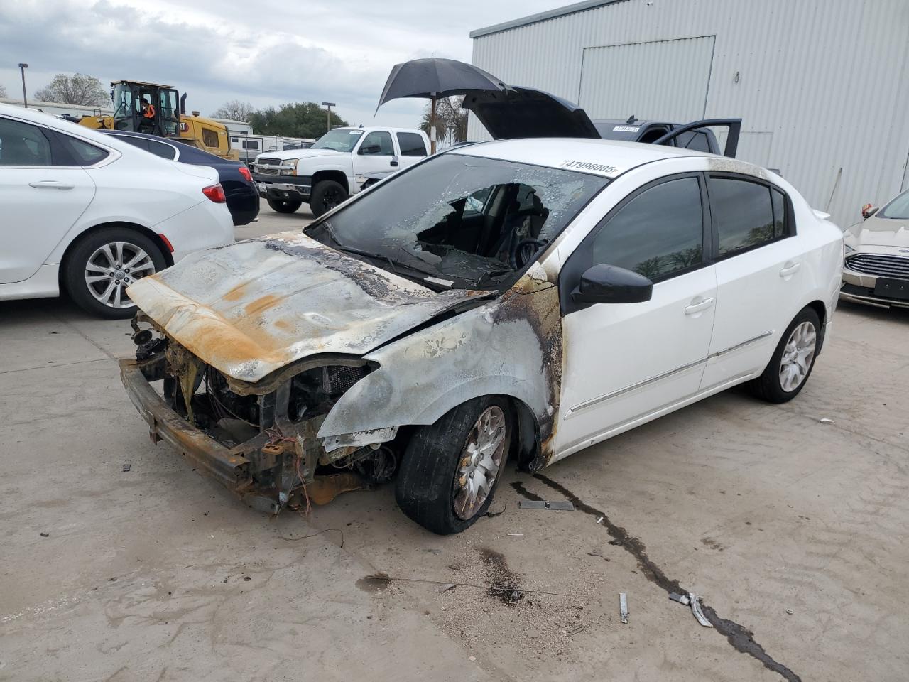 2011 Nissan Sentra 2.0 იყიდება Sacramento-ში, CA - Burn