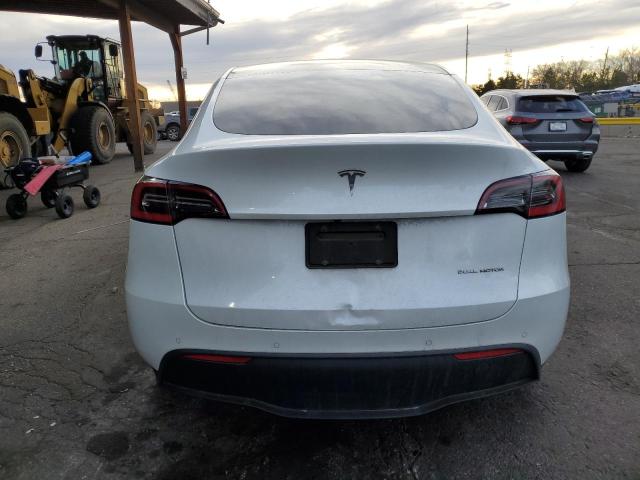  TESLA MODEL Y 2021 Biały
