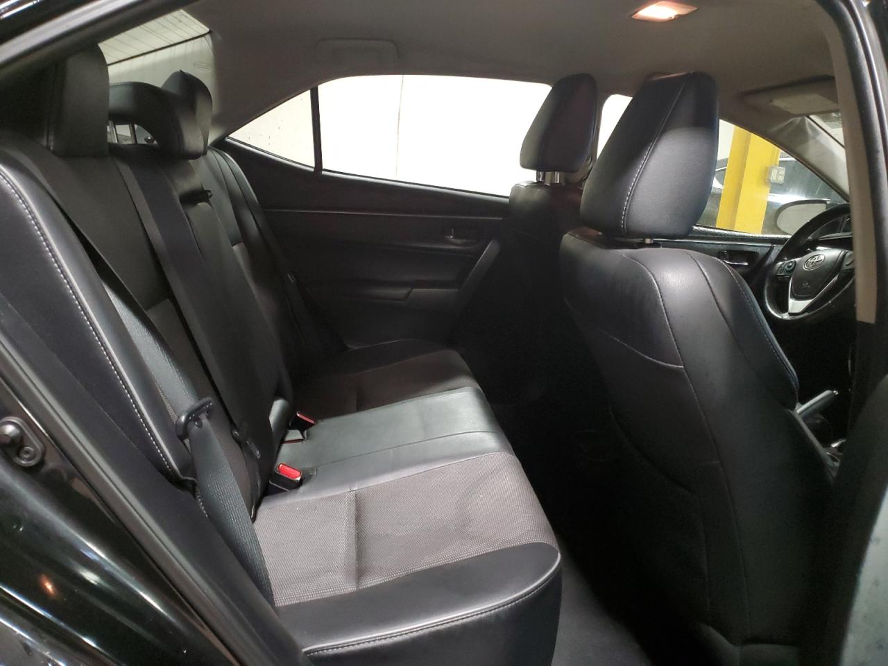 2015 Toyota Corolla L VIN: 2T1BURHE4FC334760 Lot: 50232555