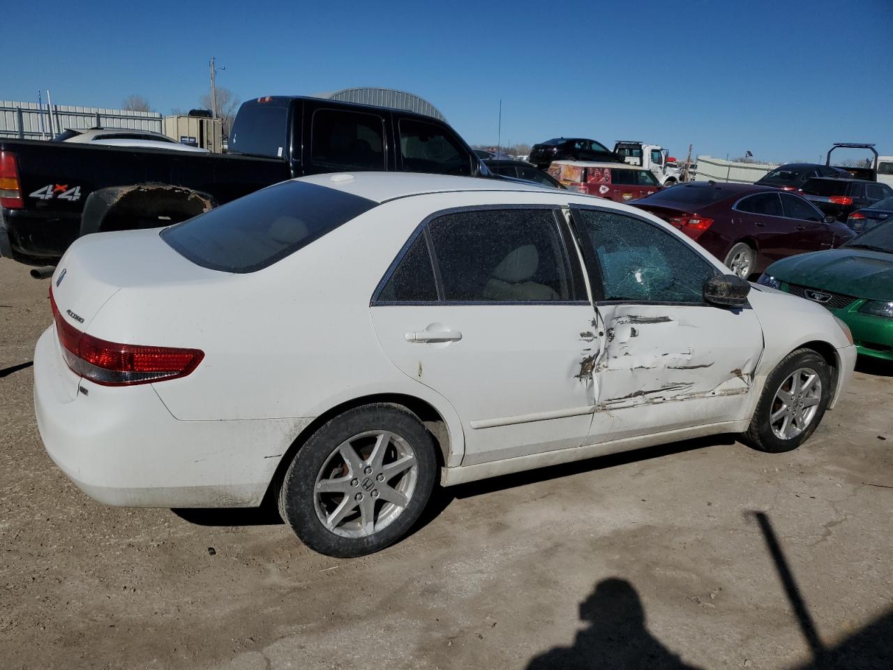 2004 Honda Accord - Image 3
