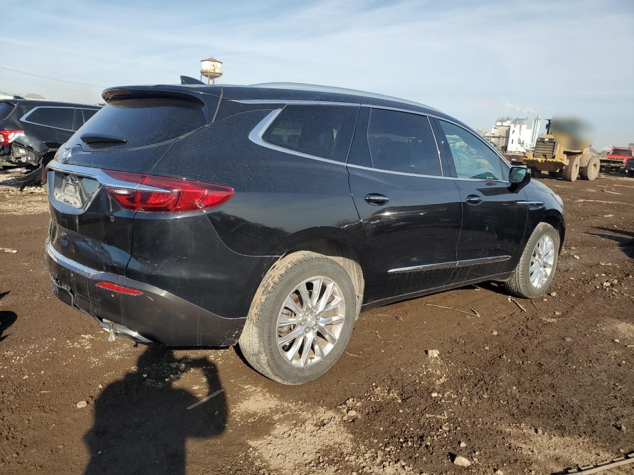 2021 Buick Enclave - Image 3