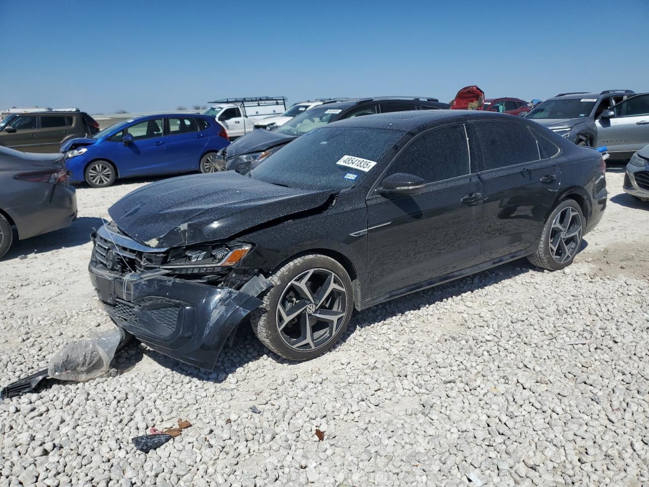 2021 VOLKSWAGEN PASSAT