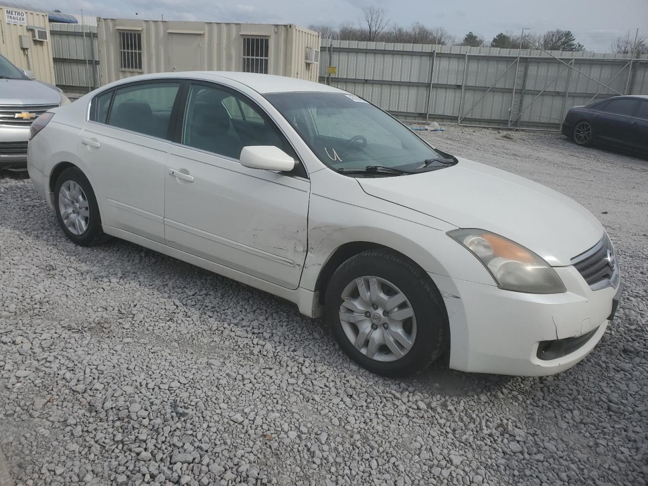 2009 Nissan Altima - Image 4