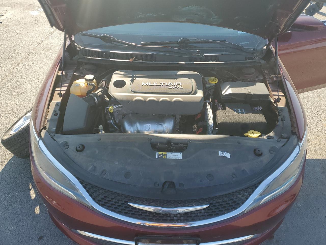 2015 Chrysler 200 - Image 11
