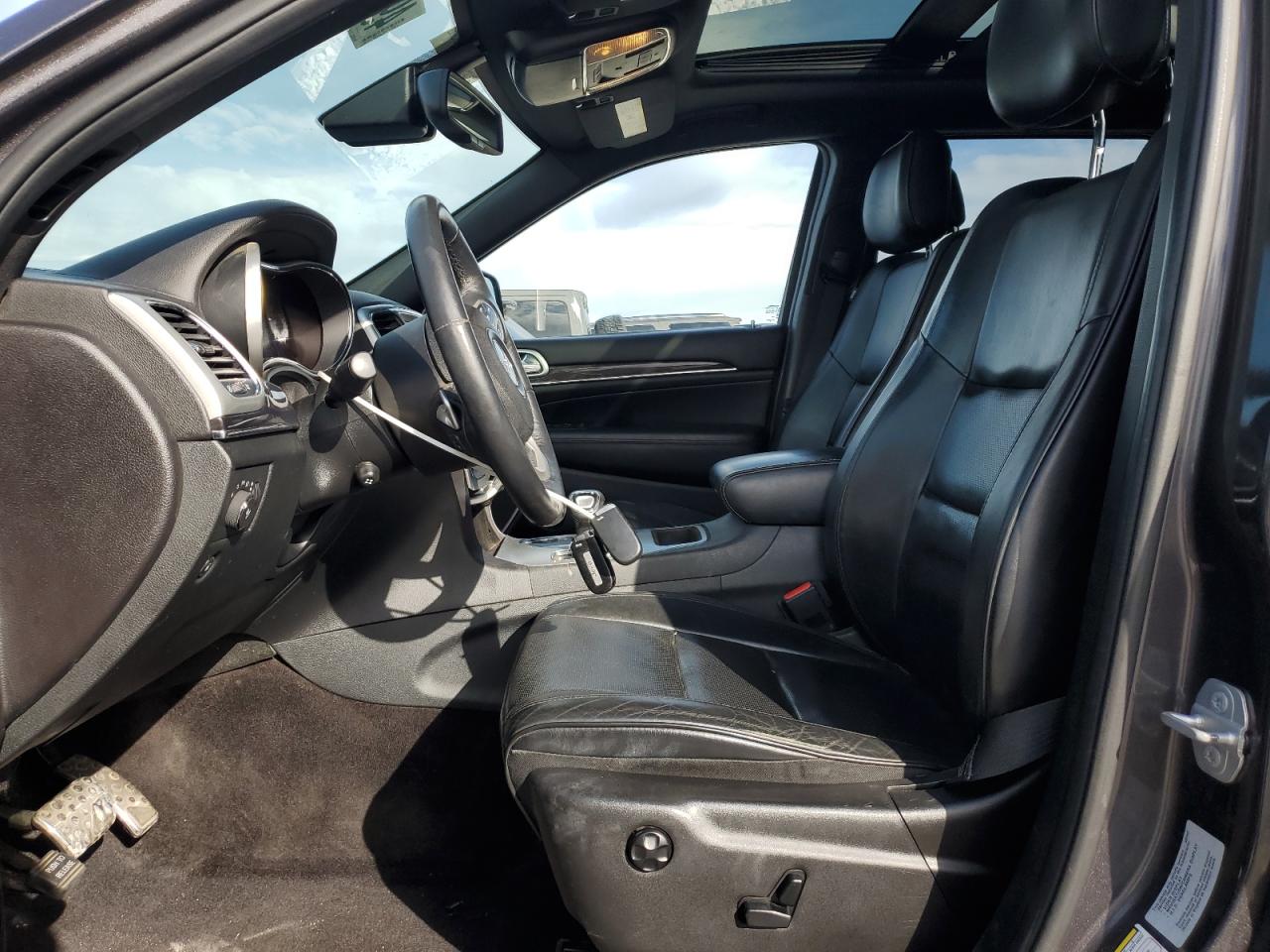 2015 Jeep Grand Cherokee - Image 7